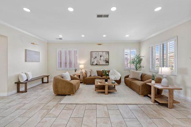 858 Via Barquero, San Marcos CA: https://media.crmls.org/mediaz/0ff9d4f2-705f-44e0-a57e-343d381fe0e4.jpg