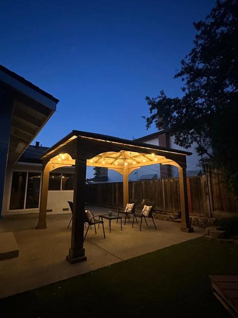 364 Utica Lane, San Jose CA: https://media.crmls.org/mediaz/0ff9f24e-fdf7-4d3f-ae83-de8814803610.jpg