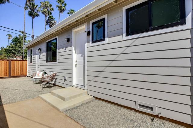 202 Mountain View Avenue, Mountain View CA: https://media.crmls.org/mediaz/0ffcd6ec-9170-42c8-a204-f91ef848fd4f.jpg