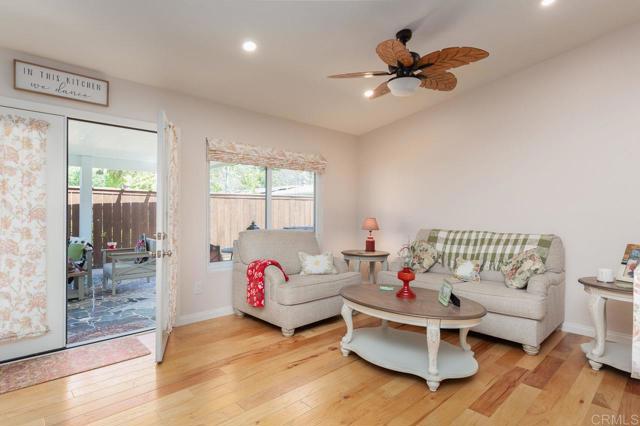 6714 Bedlow Ct, San Diego CA: https://media.crmls.org/mediaz/0ffd06a1-2c86-4bfa-8b9a-cfd4ec113336.jpg