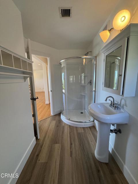 Detail Gallery Image 13 of 20 For 546 Mint Ln #B,  Ventura,  CA 93001 - 0 Beds | 1 Baths