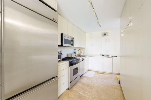 79095 Tom Fazio N Lane, La Quinta CA: https://media.crmls.org/mediaz/0ffee0ef-bba0-414a-bc82-765a4497ac08.jpg