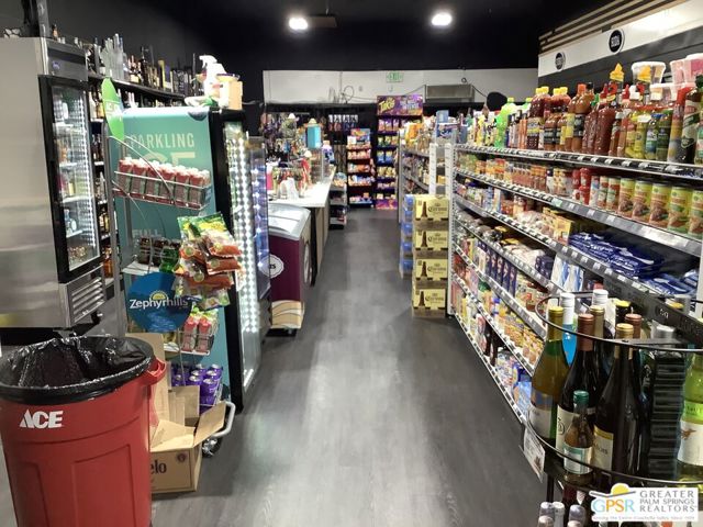 19345 Indian Canyon, Palm Springs CA: https://media.crmls.org/mediaz/0fff8dea-4d72-46f5-8cc8-2d9c895f79b8.jpg