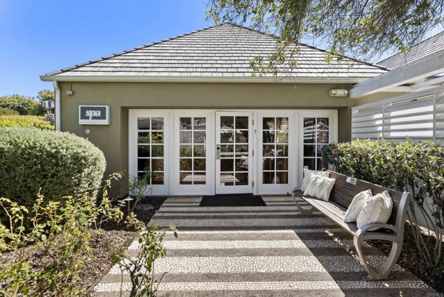 1552 Camino Del Mar, Del Mar CA: https://media.crmls.org/mediaz/10012c91-cd1b-4700-a2b6-dbd3e196a5ad.jpg