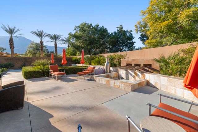 81139 Laguna Court, La Quinta CA: https://media.crmls.org/mediaz/10014dc0-5d3b-4833-879a-ec623a1f94ed.jpg