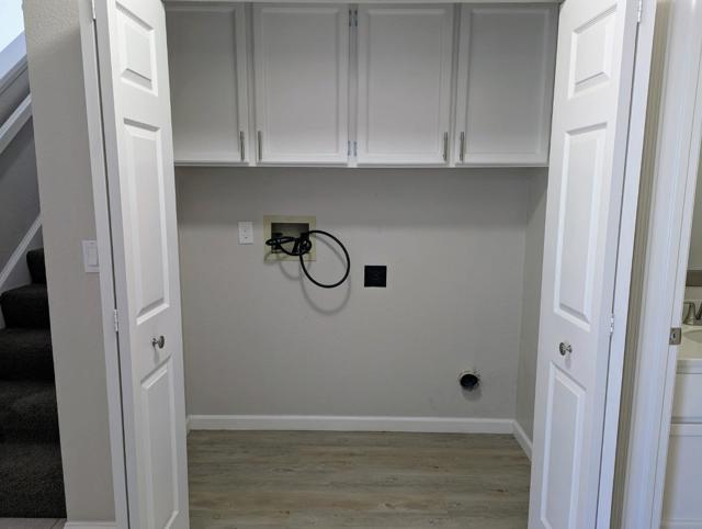 3331 Lake Albano Circle, San Jose CA: https://media.crmls.org/mediaz/1001638c-d172-4784-974e-674759947f16.jpg