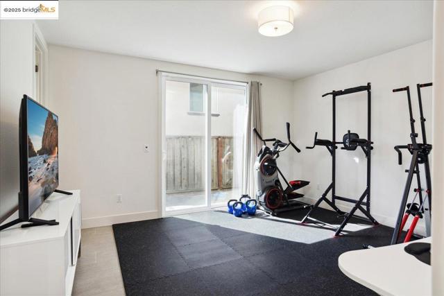 2712 Via Vicenza, San Ramon CA: https://media.crmls.org/mediaz/1001e9fe-edc0-4216-80b2-47ef5a063a87.jpg