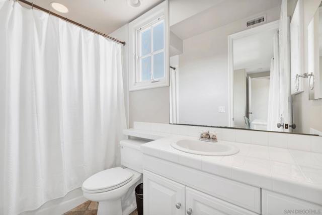 7727 Via Zafiro, San Diego CA: https://media.crmls.org/mediaz/10029a45-db73-4f86-bd5f-fa280b21b319.jpg