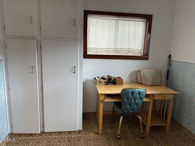 571 S Franklin Street, Fort Bragg CA: https://media.crmls.org/mediaz/100597a2-8c73-4ba4-8b33-6bb479cffc10.jpg