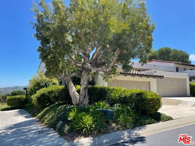 72 Cottonwood Circle, Rolling Hills Estates, California 90274, 4 Bedrooms Bedrooms, ,3 BathroomsBathrooms,Residential,Sold,Cottonwood,22194365