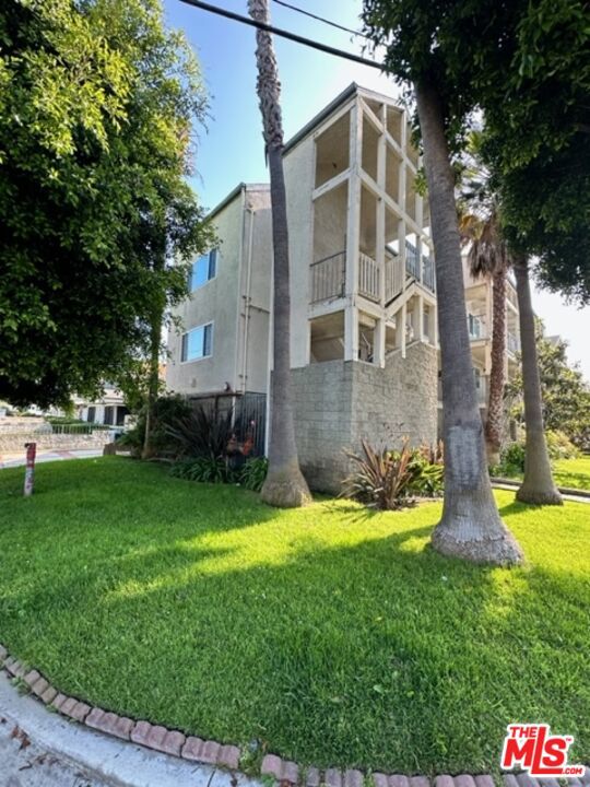 MLS# 23286893