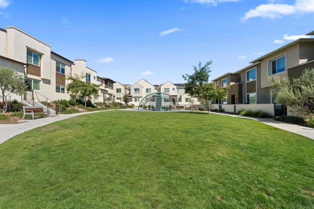 Detail Gallery Image 45 of 48 For 2119 Bluestone Circle, Chula Vista,  CA 91913 - 4 Beds | 2/1 Baths