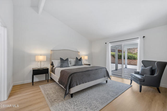 1134 Paquita Street, Camarillo CA: https://media.crmls.org/mediaz/100a046a-6b4c-410a-a997-d4a7bc7ab49d.jpg