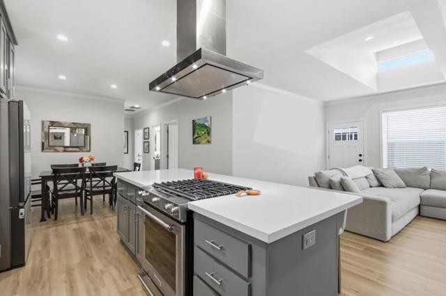 510 Saddlebrook, San Jose CA: https://media.crmls.org/mediaz/100b9b39-d25c-4d90-a162-da8fdfc9294f.jpg
