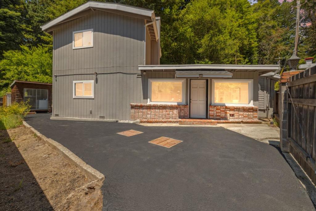 155 Teilh Drive