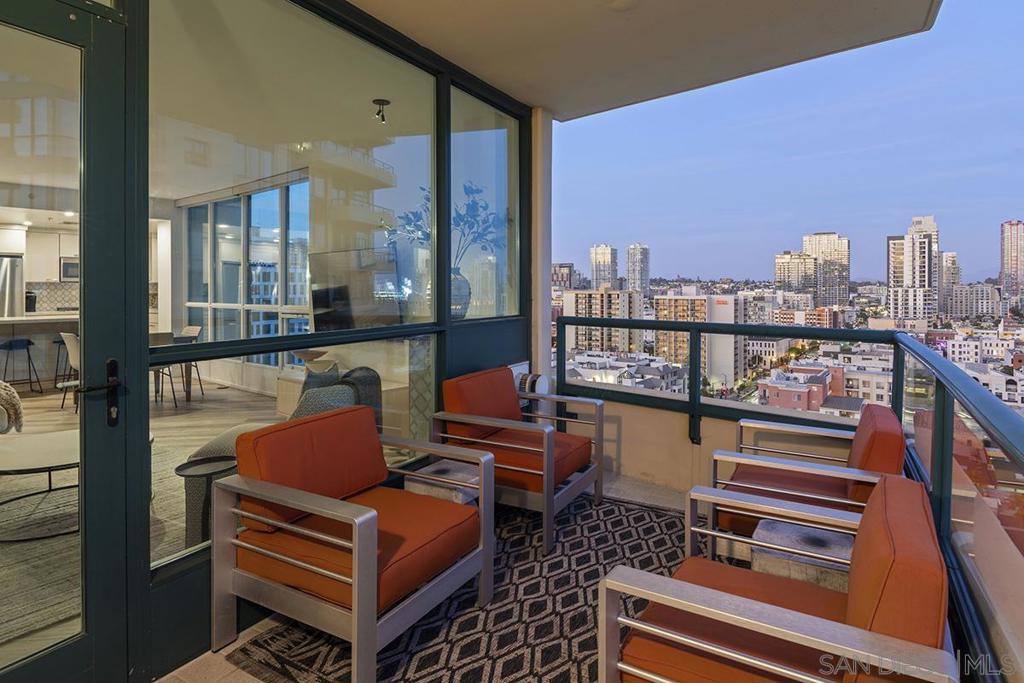 555 Front Street - photo 7