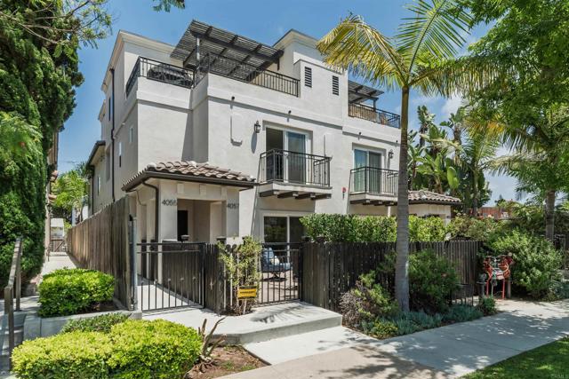 Detail Gallery Image 4 of 39 For 4057 Lamont St, San Diego,  CA 92109 - 3 Beds | 2/1 Baths