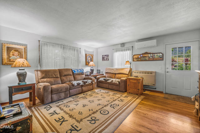 3901 Canyon Road, Willits CA: https://media.crmls.org/mediaz/100e2e50-f8e5-4dbb-98e9-a6609c8a6153.jpg