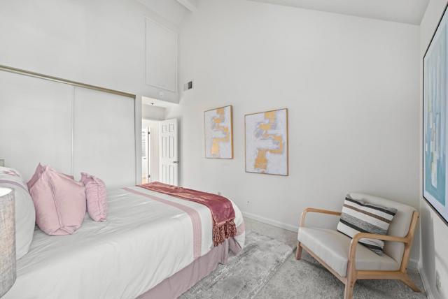 181 Centre Street, Mountain View CA: https://media.crmls.org/mediaz/100ea02f-b8b4-4b60-a512-ac0f33642a59.jpg