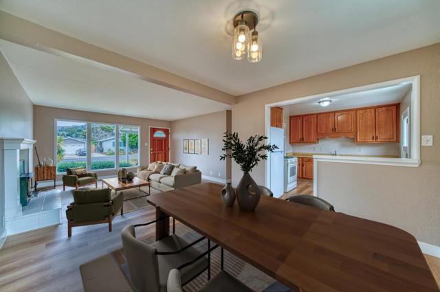 820 Linda Mar Boulevard, Pacifica CA: https://media.crmls.org/mediaz/100f9328-d7dc-443b-ac56-91d0cd913f41.jpg