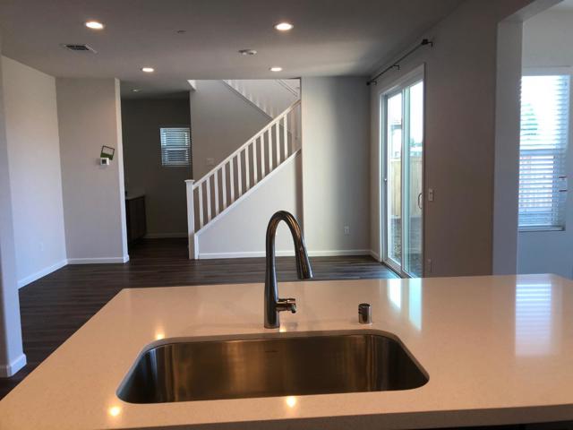 Image 3 of 20 For 5020 King Place