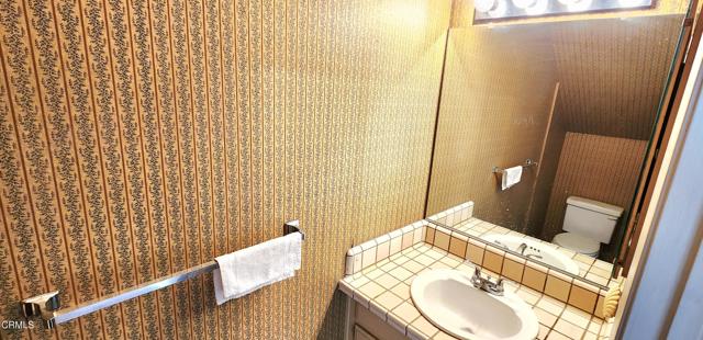 Detail Gallery Image 6 of 31 For 1116 Okapi, Ventura,  CA 93003 - 3 Beds | 1/1 Baths