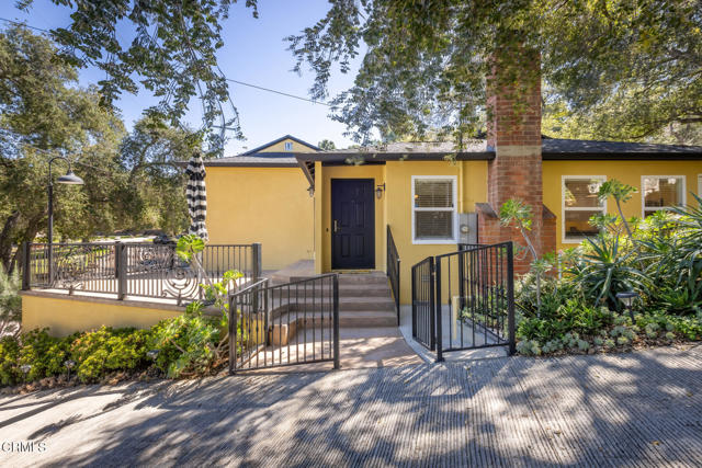 Detail Gallery Image 7 of 36 For 7580 Mcgroarty Ter, Tujunga,  CA 91042 - 3 Beds | 2 Baths