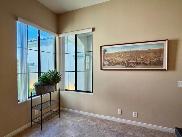 35373 Vista Montana Court, Cathedral City CA: https://media.crmls.org/mediaz/1010ea8c-6449-4a6d-b401-14f565dd4456.jpg