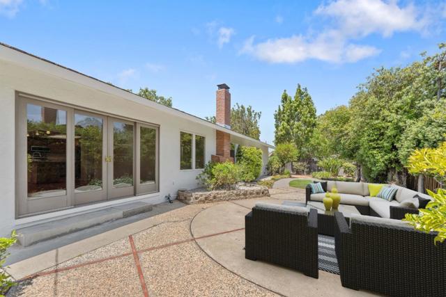 1530 Richelieu Place, Sunnyvale CA: https://media.crmls.org/mediaz/1010f4ec-4612-4bd3-8f00-2c5cf30ece10.jpg
