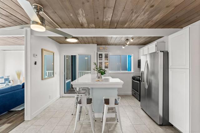 118 Marina Avenue, Aptos CA: https://media.crmls.org/mediaz/101252d4-83cc-429e-ad6b-ae1ad689d474.jpg