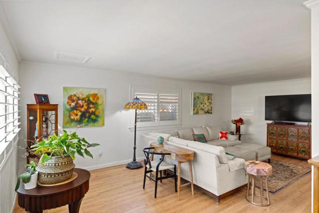 680 Parcel Street, Monterey CA: https://media.crmls.org/mediaz/101266d2-7be2-412b-9c7a-e39bbb2c6754.jpg