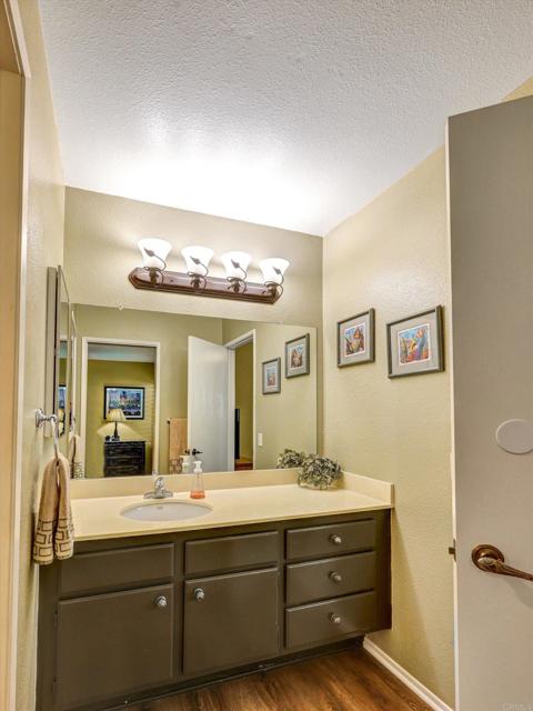 Detail Gallery Image 19 of 31 For 1091 Shadowridge Dr #114,  Vista,  CA 92081 - 2 Beds | 1 Baths