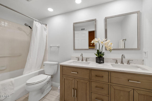 Detail Gallery Image 25 of 39 For 286 Golden Fern Ct, Simi Valley,  CA 93065 - 4 Beds | 2 Baths