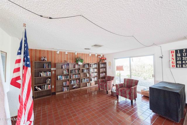 1 Ortega Drive, Newbury Park CA: https://media.crmls.org/mediaz/101495b4-e8b1-4ba0-b31e-332000586c6e.jpg