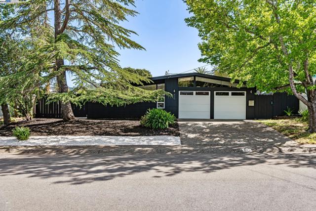 Image 55 of 60 For 835 Penny Royal Ln