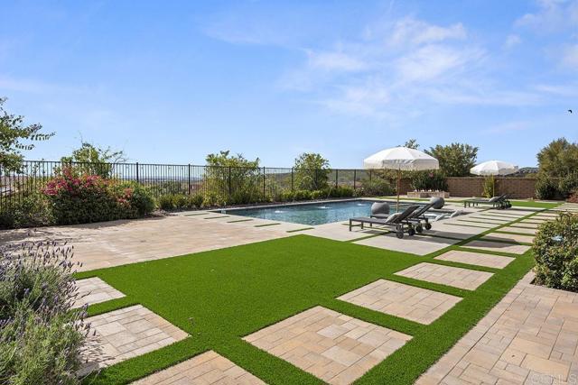 Detail Gallery Image 29 of 75 For 3224 Corte Melano, Chula Vista,  CA 91914 - 4 Beds | 3/1 Baths