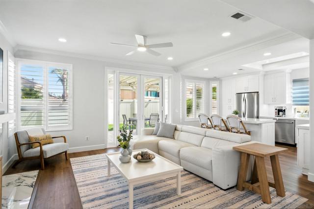 12135 Via San Loreno, San Diego CA: https://media.crmls.org/mediaz/10158267-fe15-433a-b8fe-b26bfe3ee65e.jpg
