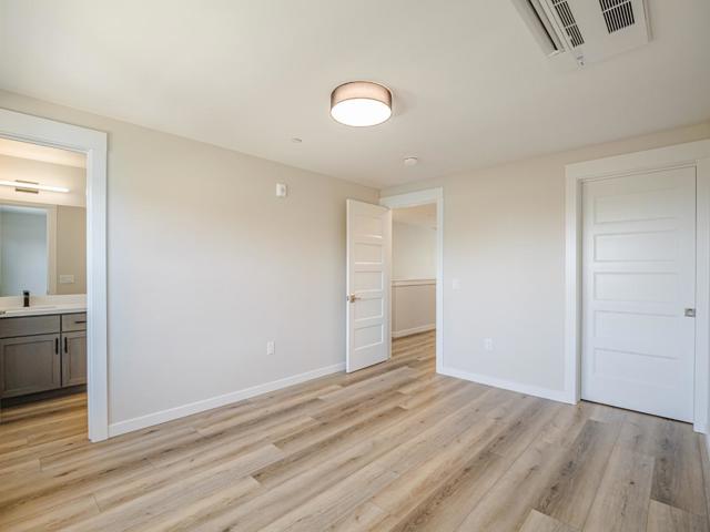 136 Aptos Village Way, Aptos CA: https://media.crmls.org/mediaz/101668d8-da77-4da5-8bb7-0ee099b12de3.jpg