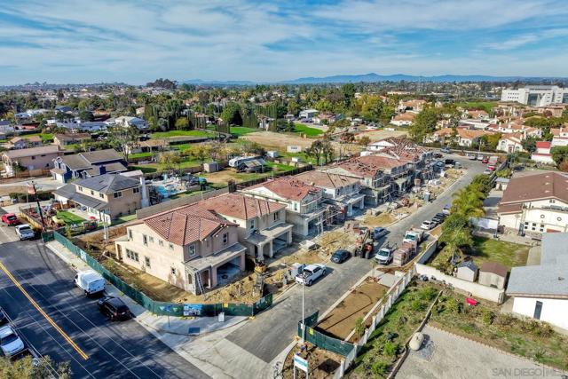 793 Michael Ct, Vista CA: https://media.crmls.org/mediaz/10169693-7e74-48e7-9eb8-c6a90ace54f2.jpg