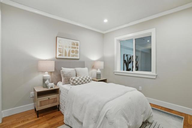 212 Sweeny Street, San Francisco CA: https://media.crmls.org/mediaz/1016bd82-611a-4842-968b-17a8a687ff34.jpg