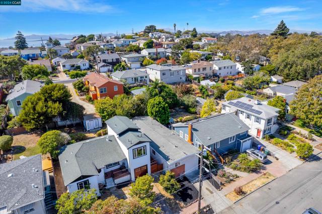 Image 24 of 31 For 1643 San Benito St