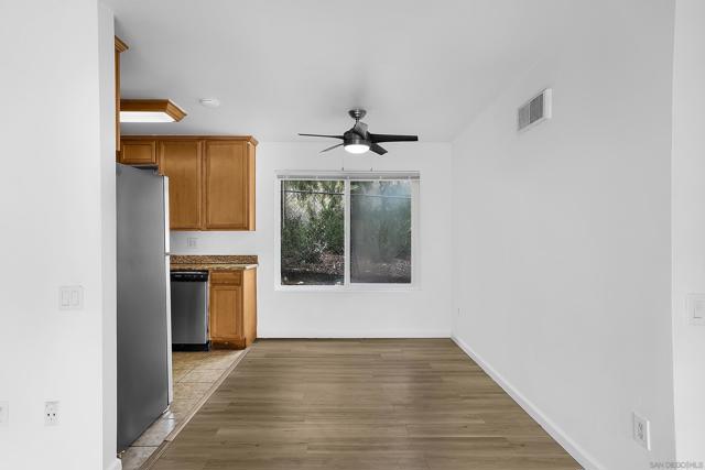6333 COLLEGE GROVE WAY, San Diego CA: https://media.crmls.org/mediaz/10188a3c-5a1b-43dc-8bc6-3a6a603a5a03.jpg