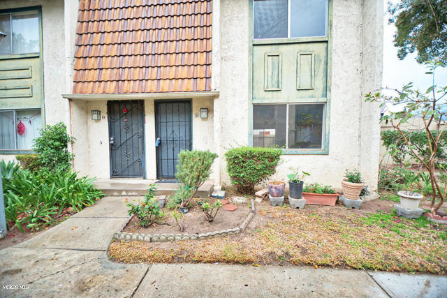 Photo of 106 E Ventura Street #H, Santa Paula, CA 93060