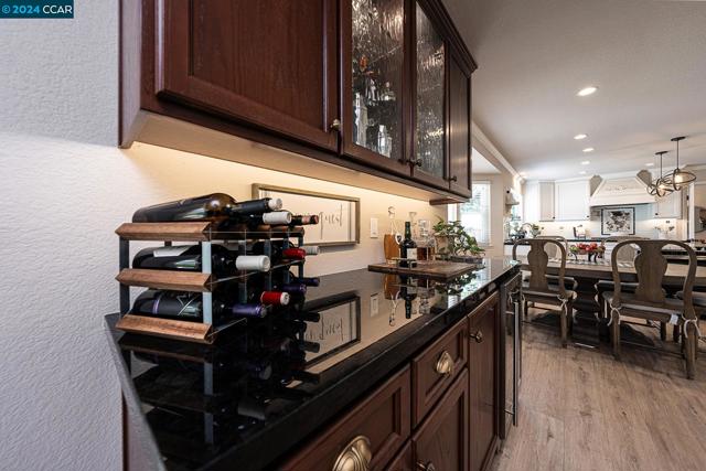 Image 17 of 59 For 604 Lomond Cir