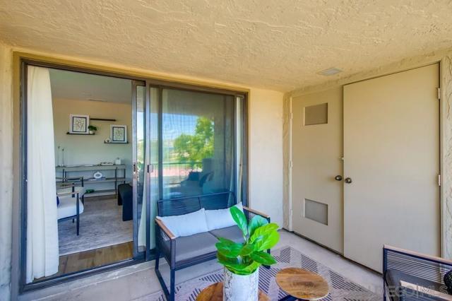 8488 New Salem St, San Diego CA: https://media.crmls.org/mediaz/101d9916-772c-451d-8308-5290d56c146d.jpg