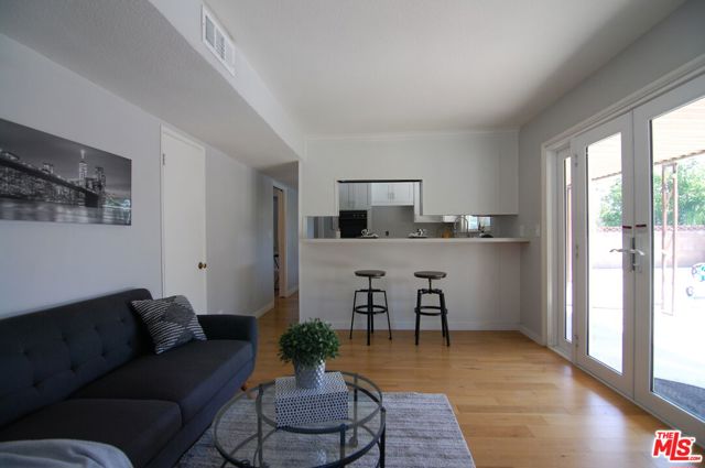 12158 Bambi Place, Granada Hills CA: https://media.crmls.org/mediaz/101e2bd7-b3bf-45b7-b449-61baed9b778a.jpg