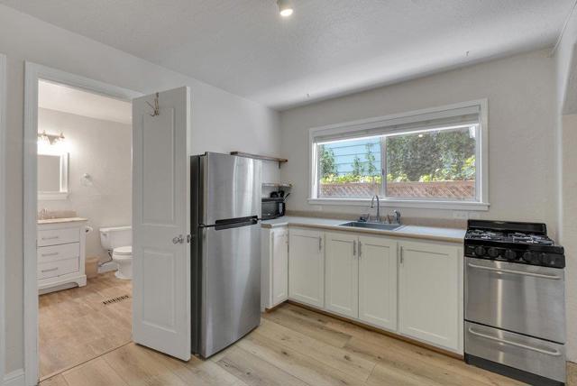 Image 21 of 63 For 61 Ocean Street