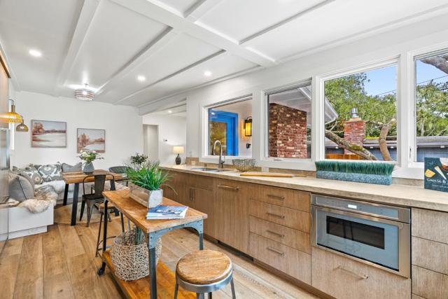 0 Santa Fe 4 SE of Ocean Avenue, Carmel CA: https://media.crmls.org/mediaz/101e8704-22d0-4b81-aac7-8bfa3ca71ad2.jpg