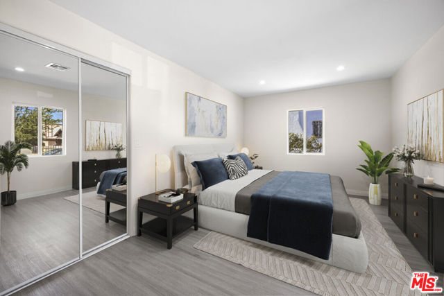 1212 W 92nd Street, Los Angeles CA: https://media.crmls.org/mediaz/101ff451-0323-457d-965f-d99251c9a1f9.jpg