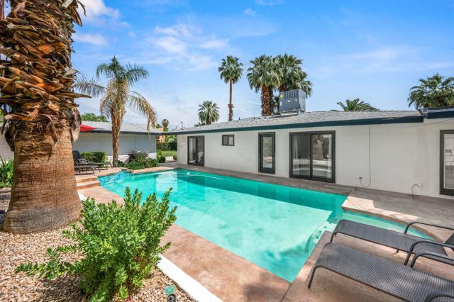 51485 Calle Guatemala, La Quinta CA: https://media.crmls.org/mediaz/102000ab-4858-404f-943e-c1304fa2285b.jpg